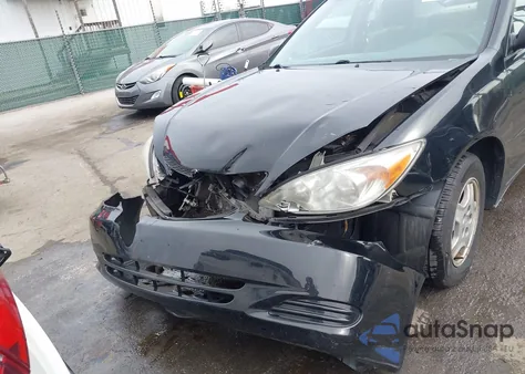 2003 Toyota Camry Le V6 из США, поврежденный, VIN 4T1BF30K53U057507